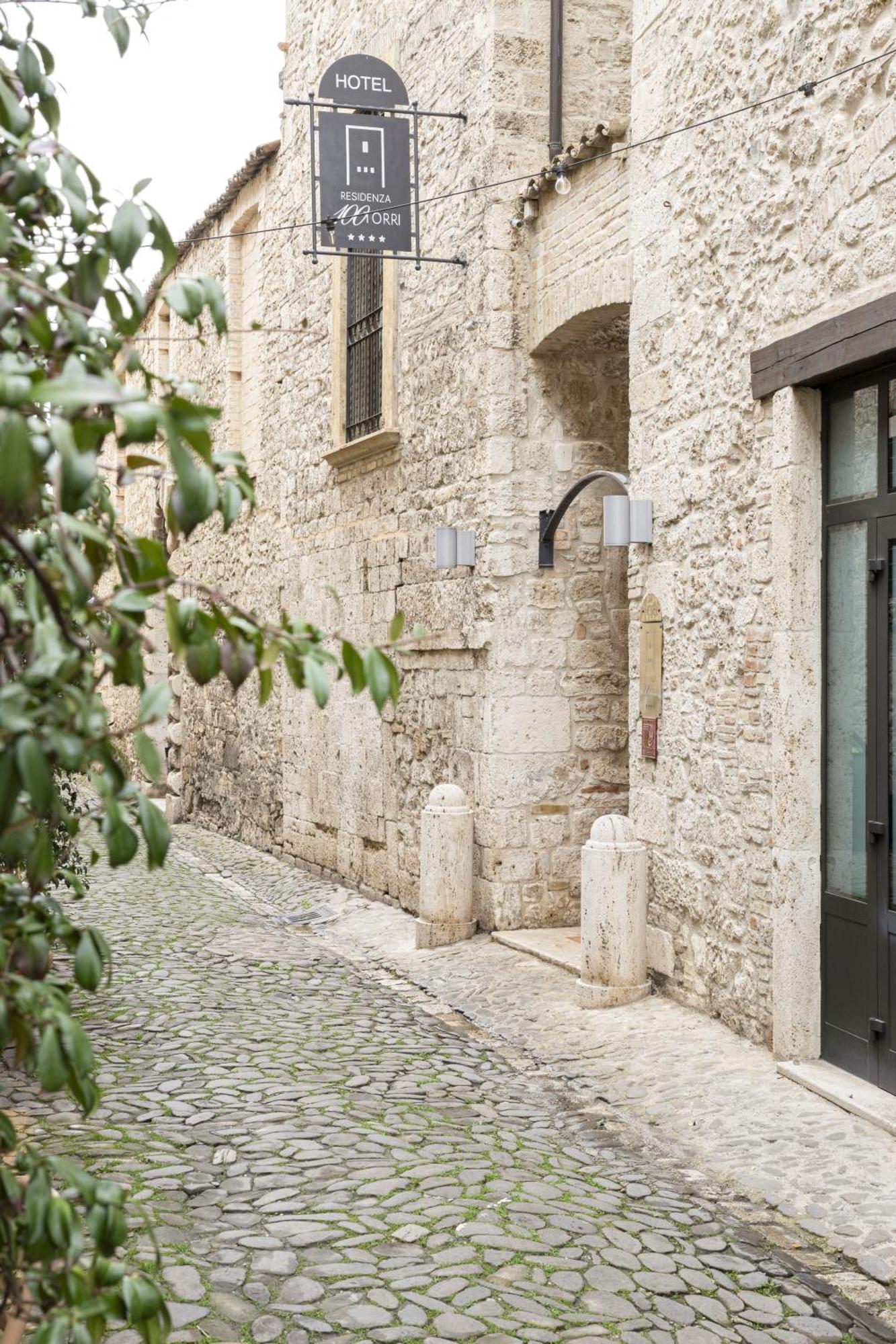 Hotel & Residenza 100 Torri Ascoli Piceno Exterior foto