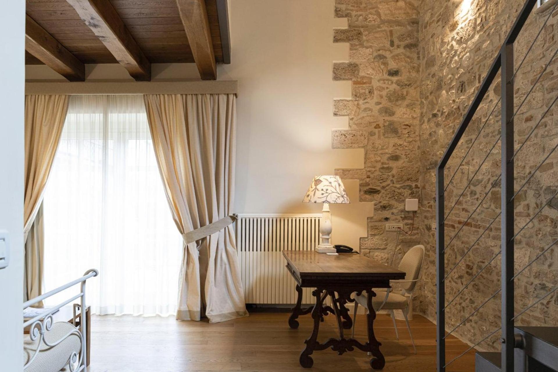 Hotel & Residenza 100 Torri Ascoli Piceno Exterior foto